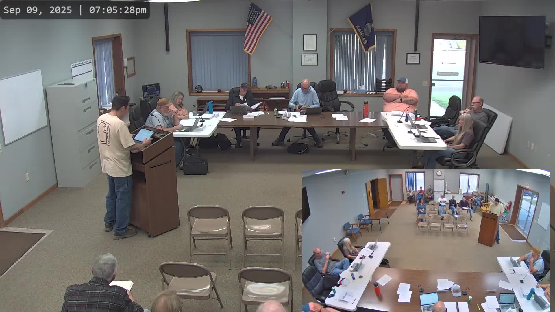 Linn County Board Approves 2.69 Acre Lot Split Despite Zoning Concerns