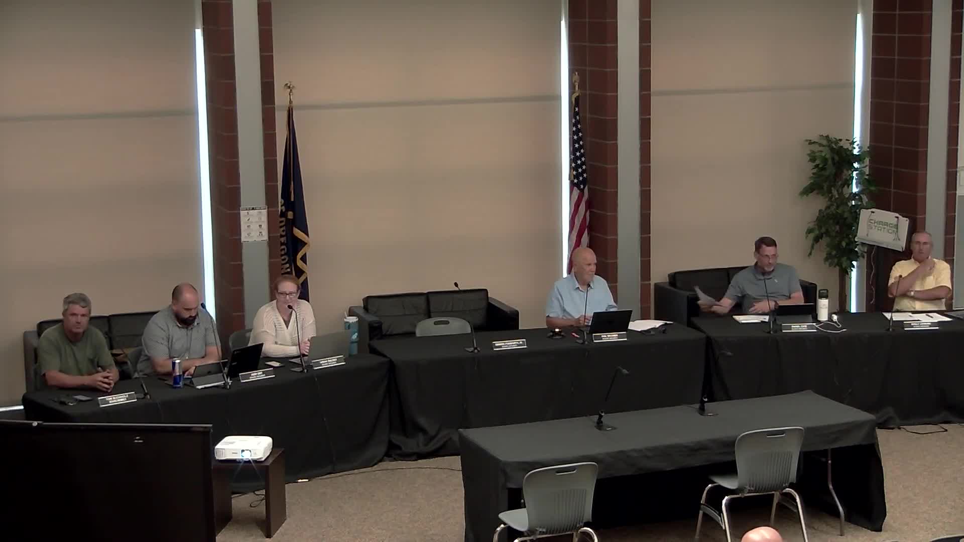 New finance director outlines budget basics, rising costs and staffing pressures for Silver Falls