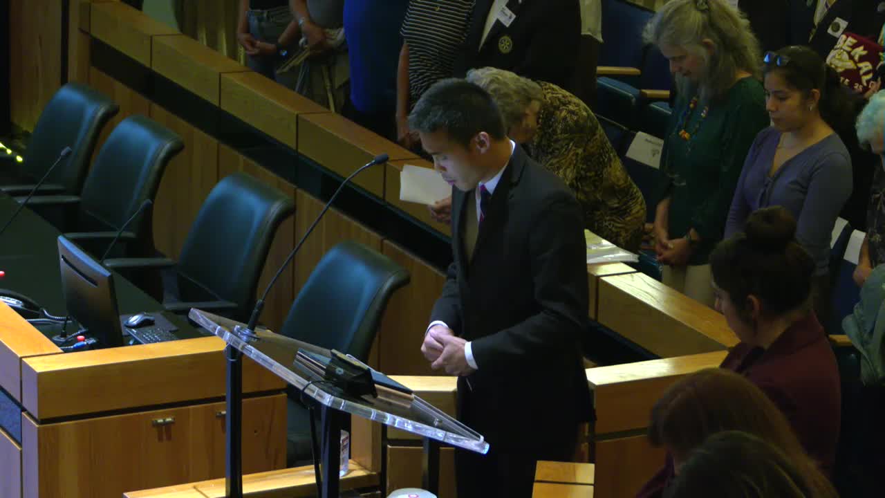 Anaheim Celebrates California's 175th Anniversary with City Hall Lighting