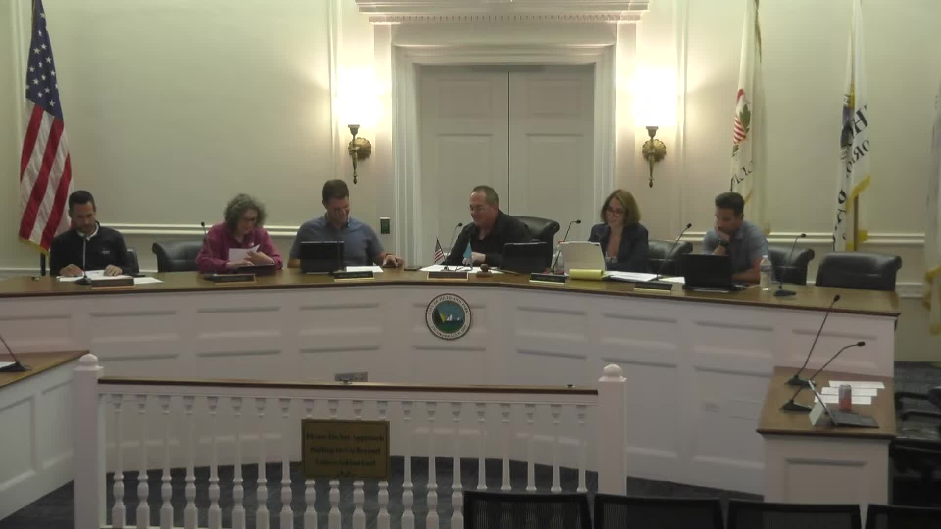 Zoning board approves front- and side-yard encroachments for homeowners at 1989 Richfield Avenue