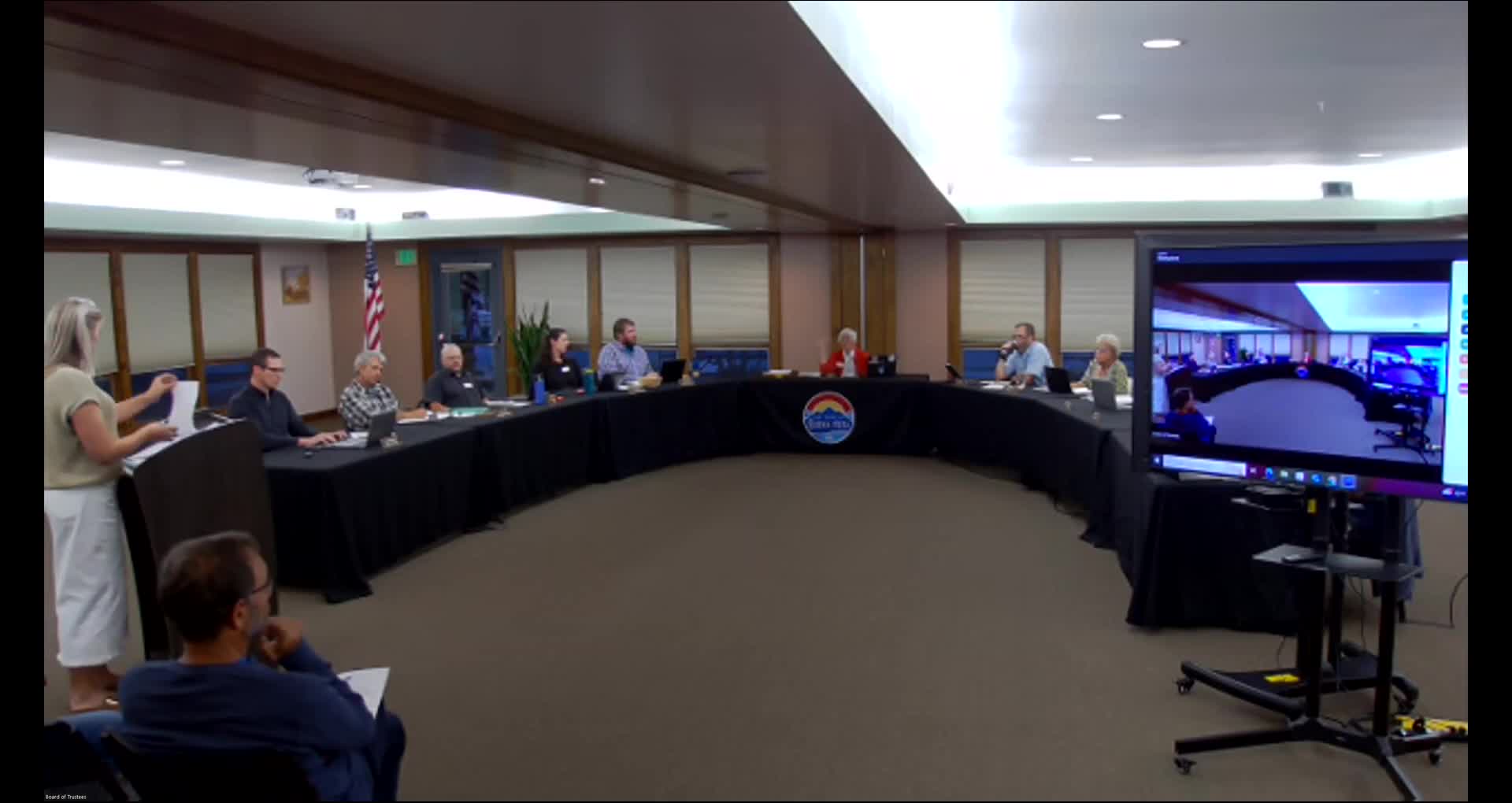 Buena Vista Residents Debate Short Term Rental Restrictions and City Market Proposal