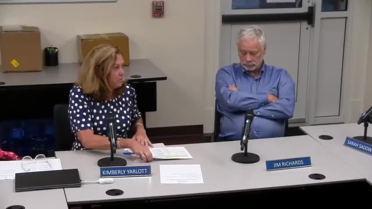 Committee discusses bell-to-bell cell phone policy and student handbook language; draft to go to policy committee