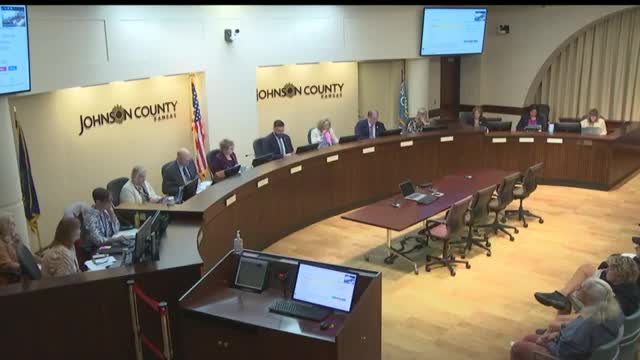 Resident urges Johnson County to bring resolution for expanded language access to ballots