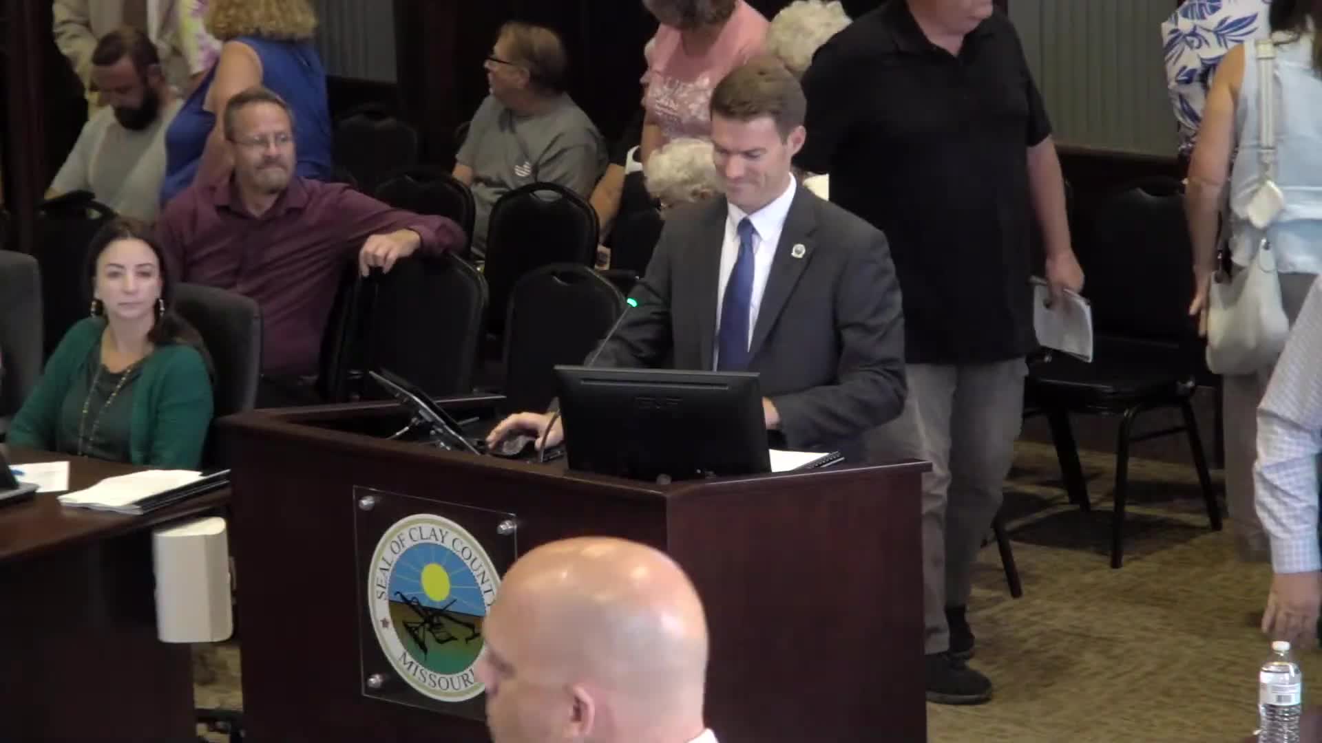 Clay County Auditor Presents 2024 Financial Audit Results with Hood and Associates