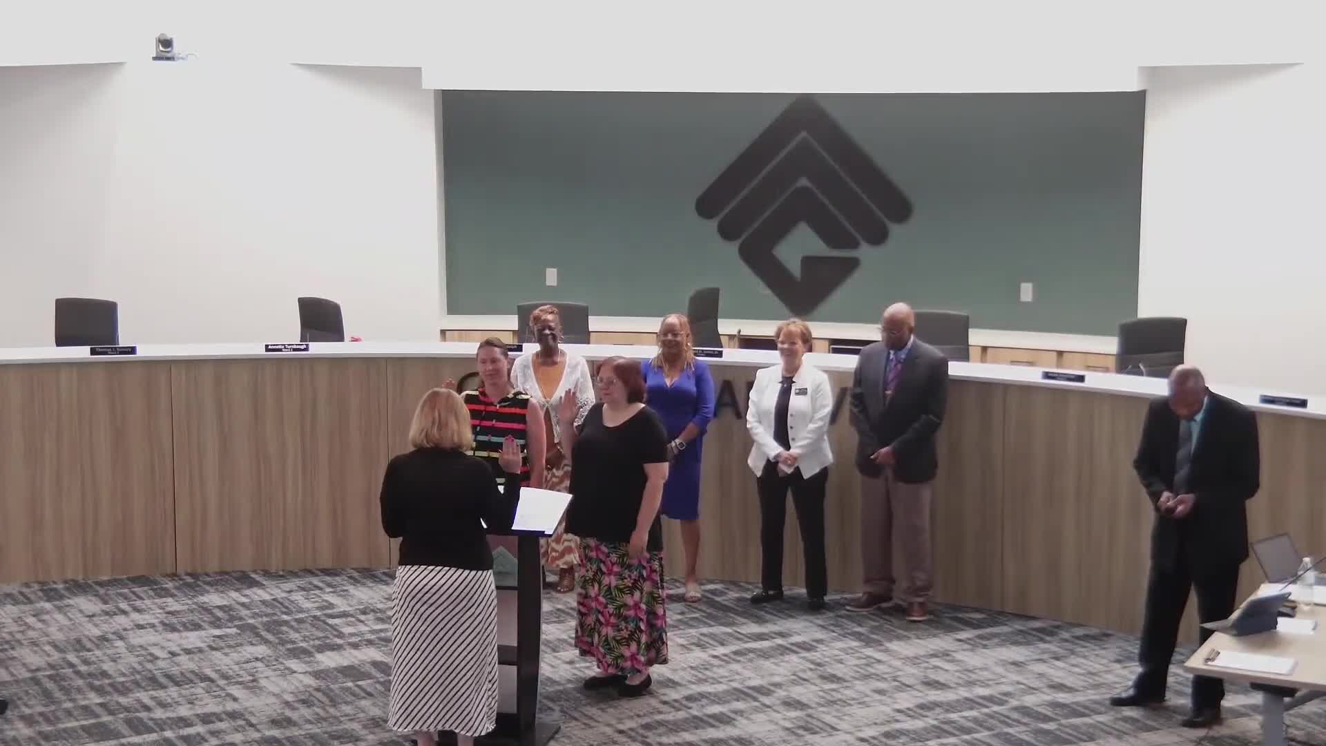 Grandview City Council approves contracts for infrastructure and liquor license
