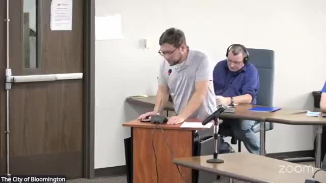 Council hears wide-ranging concerns and staff briefing on "missing middle" housing study