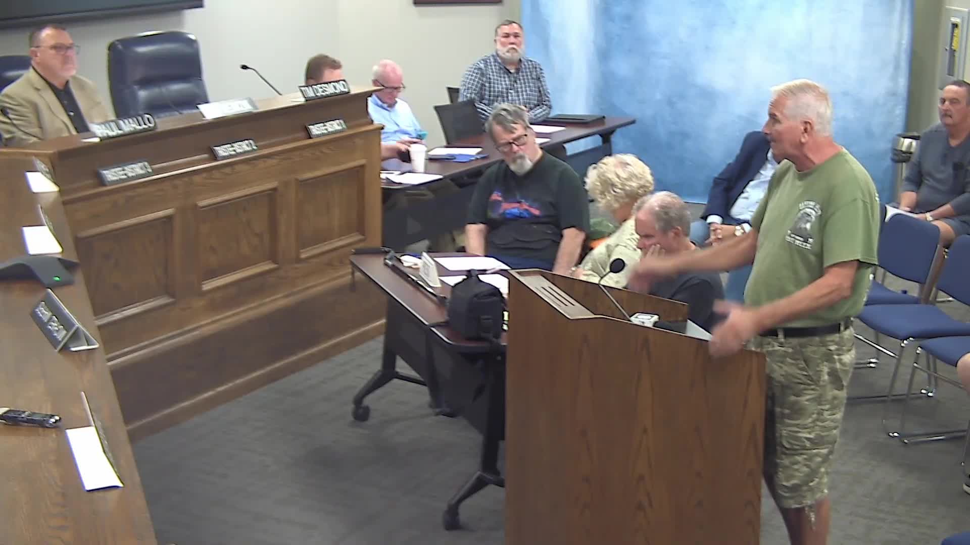 Kim Watonic Challenges Animal Welfare League Over Transparency and Legal Fees