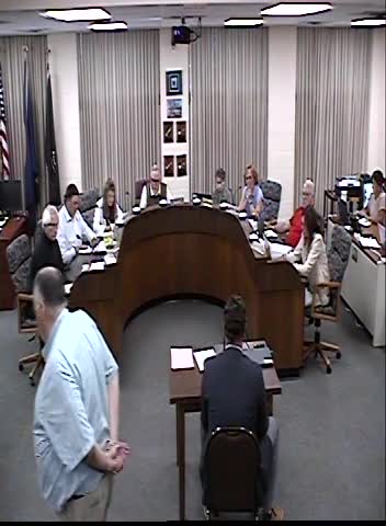 Developers propose subdivision on 48-acre tract; residents raise farmland and drainage concerns