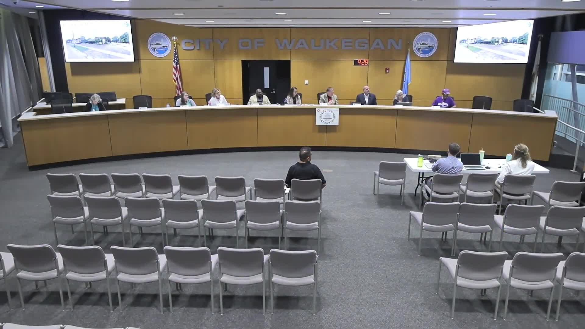Waukegan Planning Commission Reviews Laundromat Hours and Variance Requests