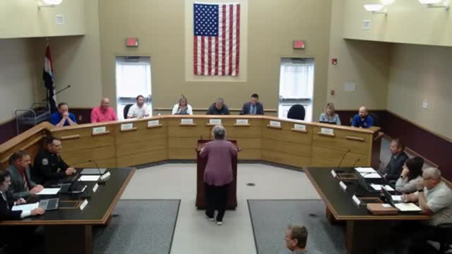 Resident urges shorter removal window and separate ordinance for political signs