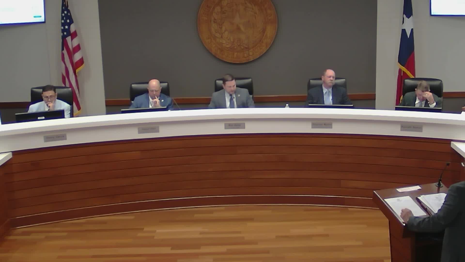 Victoria Regional Airport wins $2.5M state funding; design contract and construction changes discussed