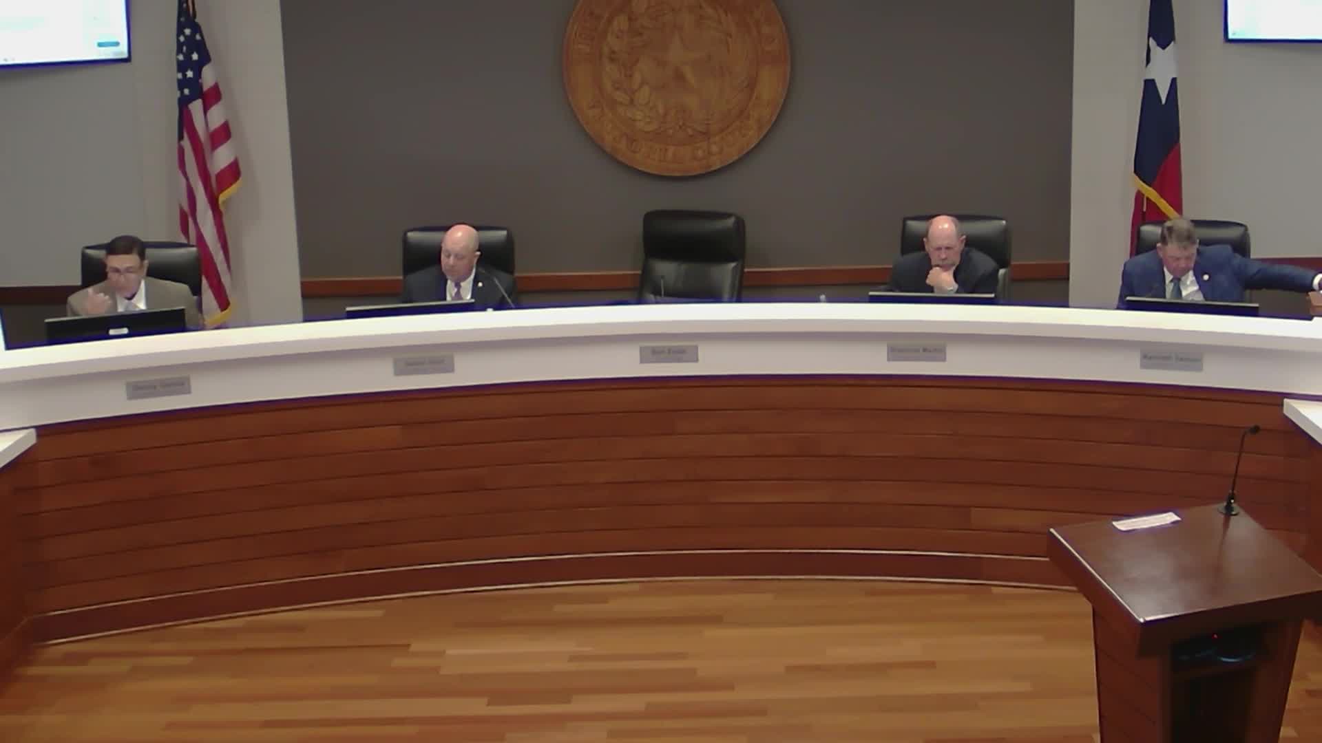 Victoria Regional Airport to buy John Deere skid steer for $113,800; training to be provided