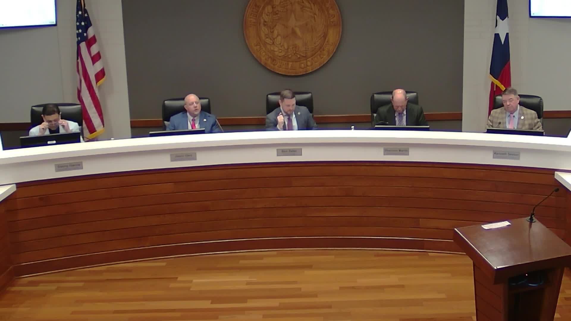 Victoria County approves $835,143 runway design contract, warns temporary SkyWest disruptions