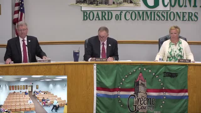 Michael's House introduces new director and forensic interviewer at commissioners meeting