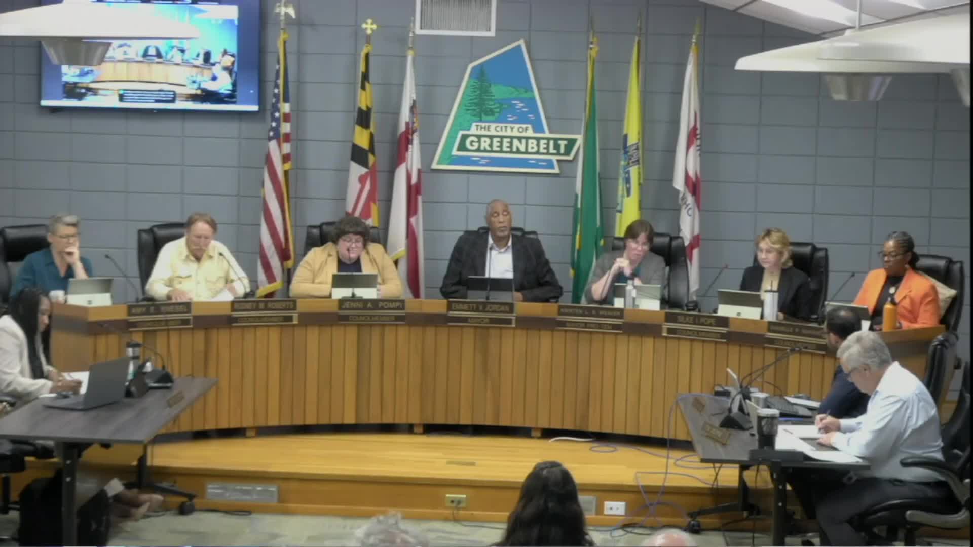 Greenbelt council adopts 'Save As You Throw' pilot, approves short-term compost funding and contracts