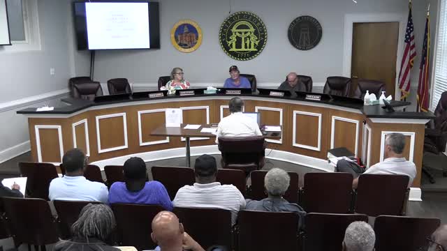 Planning board continues rezoning hearing for 5-acre U.S. 19 parcel after residents raise traffic and safety concerns