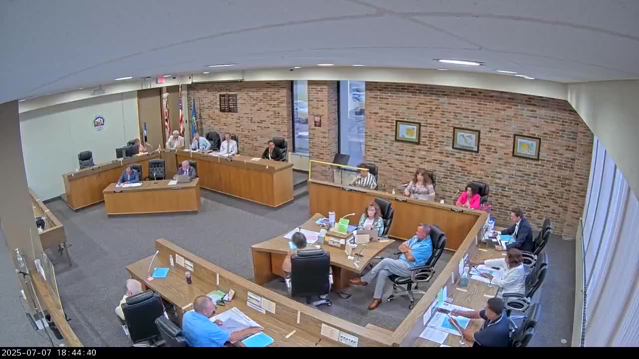 Councilmembers and residents say city fireworks enforcement failing; council asked to consider new ordinance