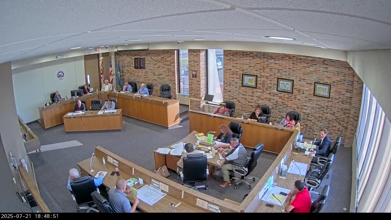 Council amends zoning to permit permanently sited manufactured homes under state code