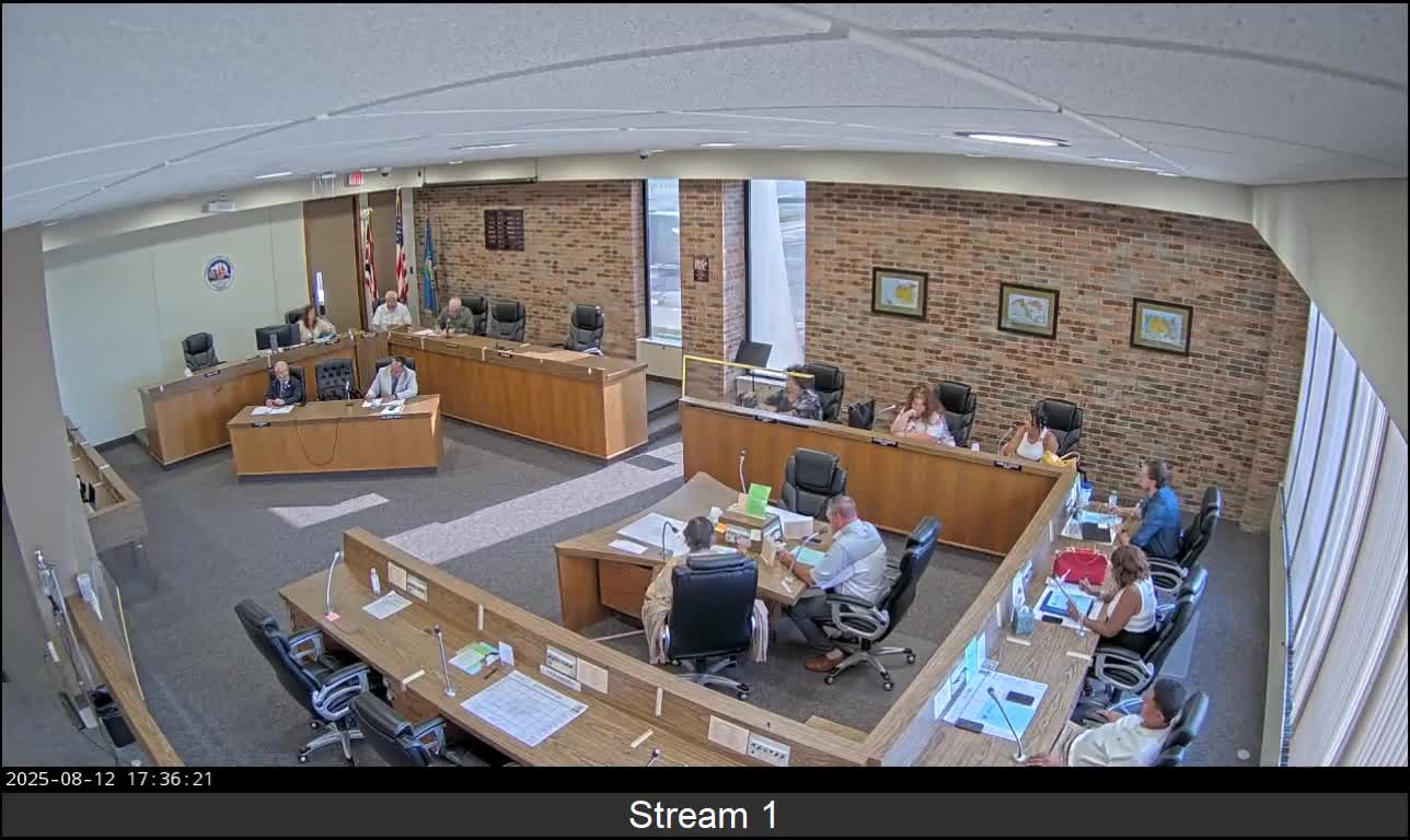 Council sends zoning and manufactured-home ordinance amendments to second reading