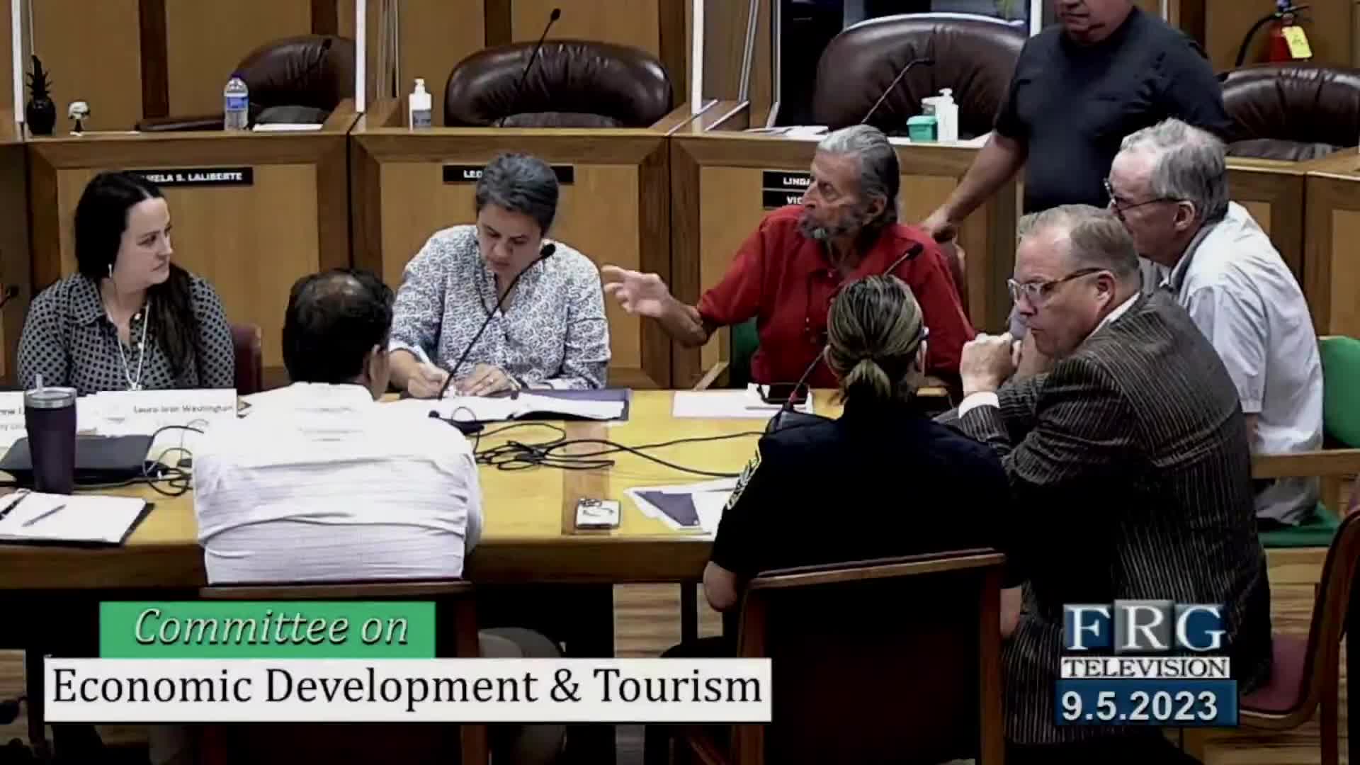 City Residents Propose Dock Improvements and Kayak Access for Fall River Waterfront