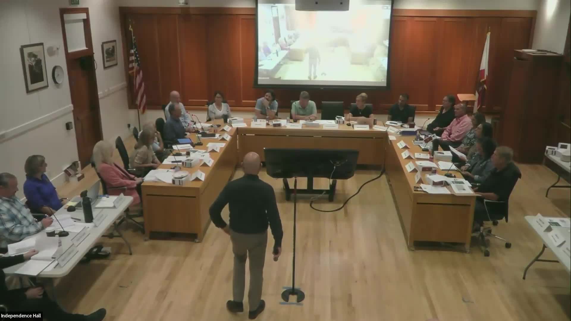 Community Leaders Propose Transforming Woodside Road Into Safer Downtown Street