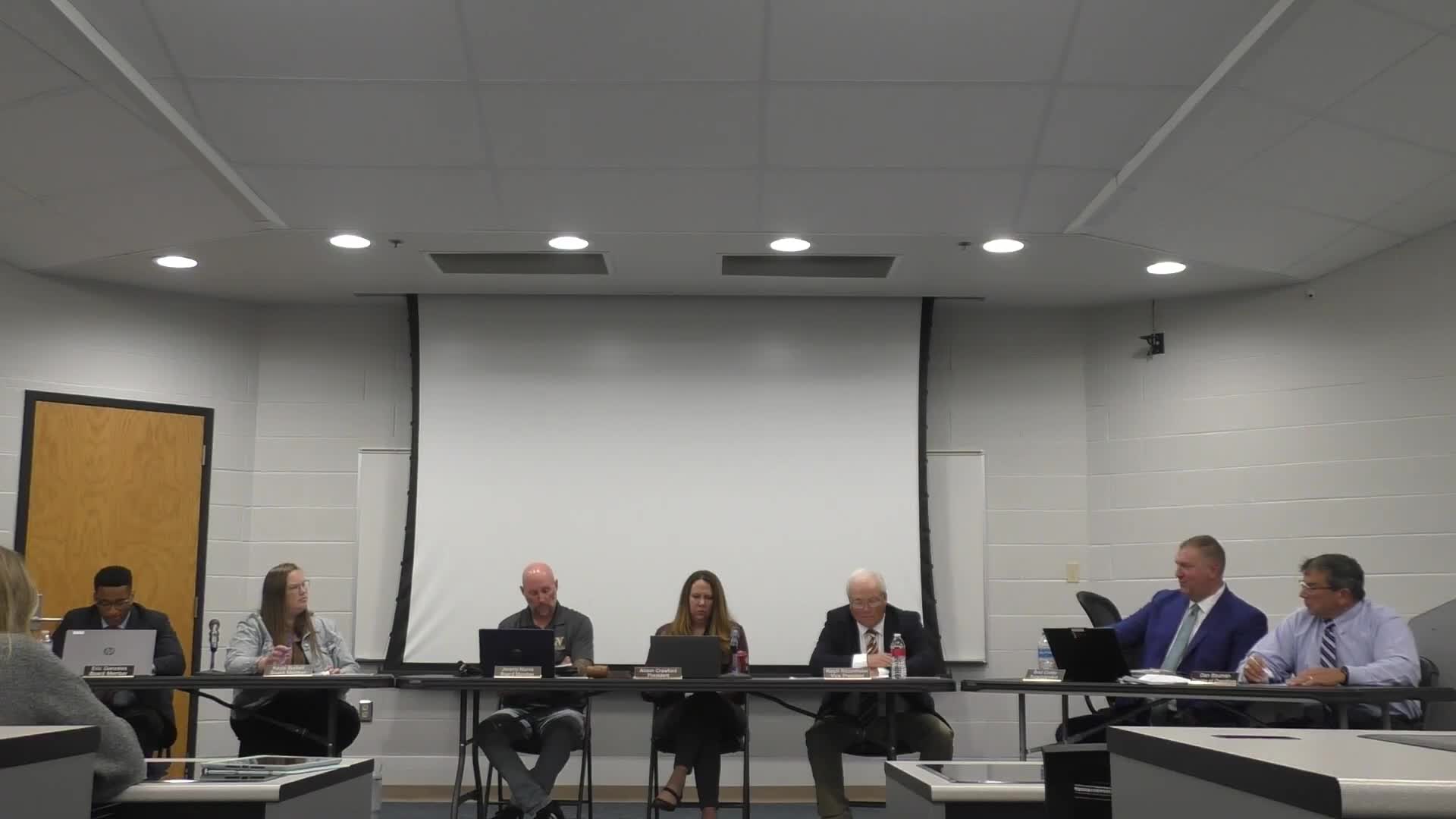 District names commissioning agent for new elementary project; public briefing set for October