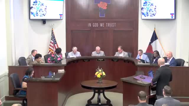 Council approves rezoning for 126-townhome development at Crow Road and Oak Hill Boulevard