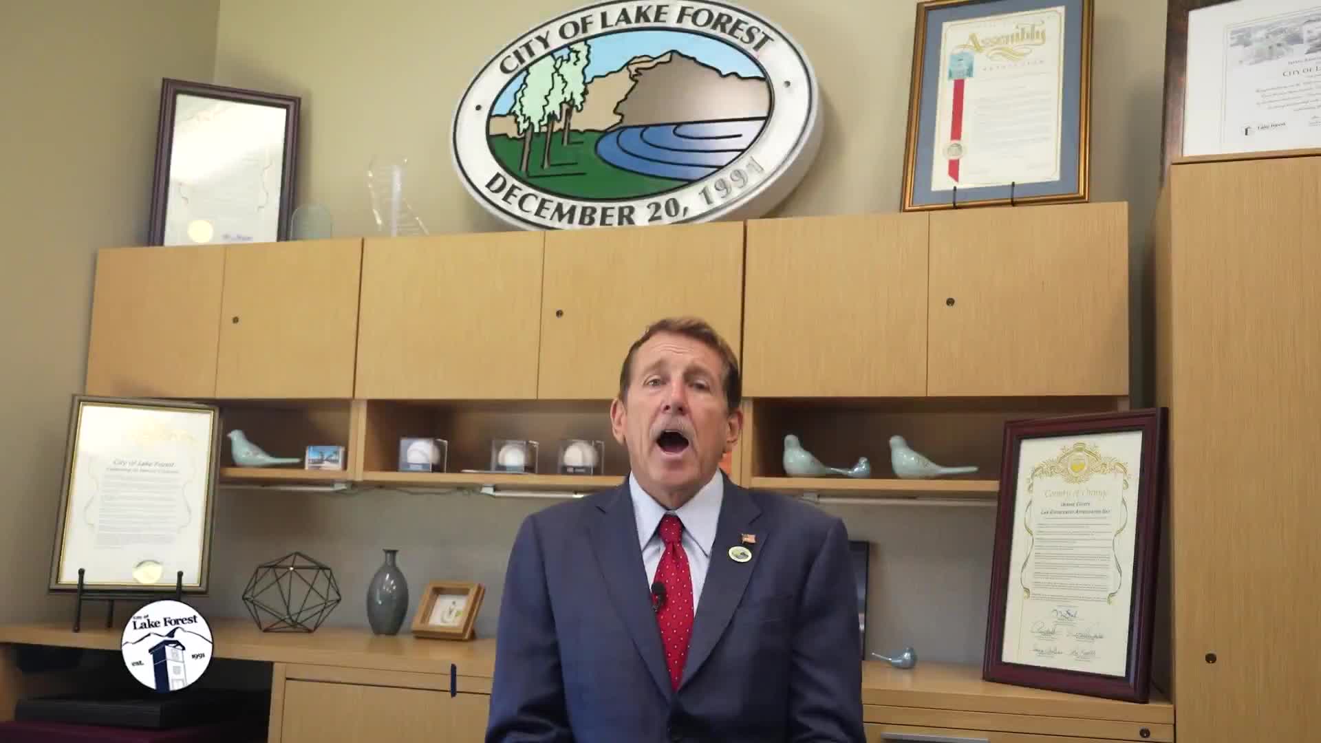 Mayor Voigt unveils Lake Forest's redesigned website and Kavanaugh Park renovation plans