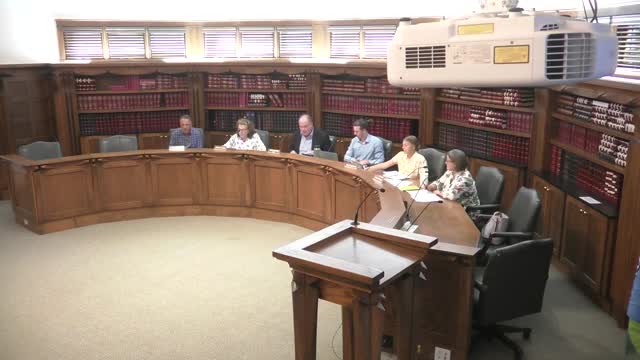 Lake Bluff sustainability committee forwards outdoor-lighting draft to village board for comment