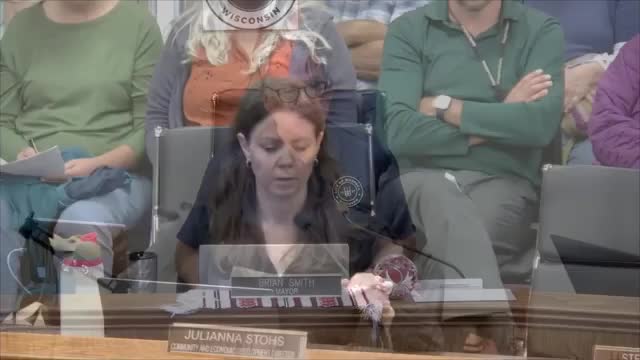 Commission backs rezoning of Huffcutt Lane subdivision lots to single‑family district