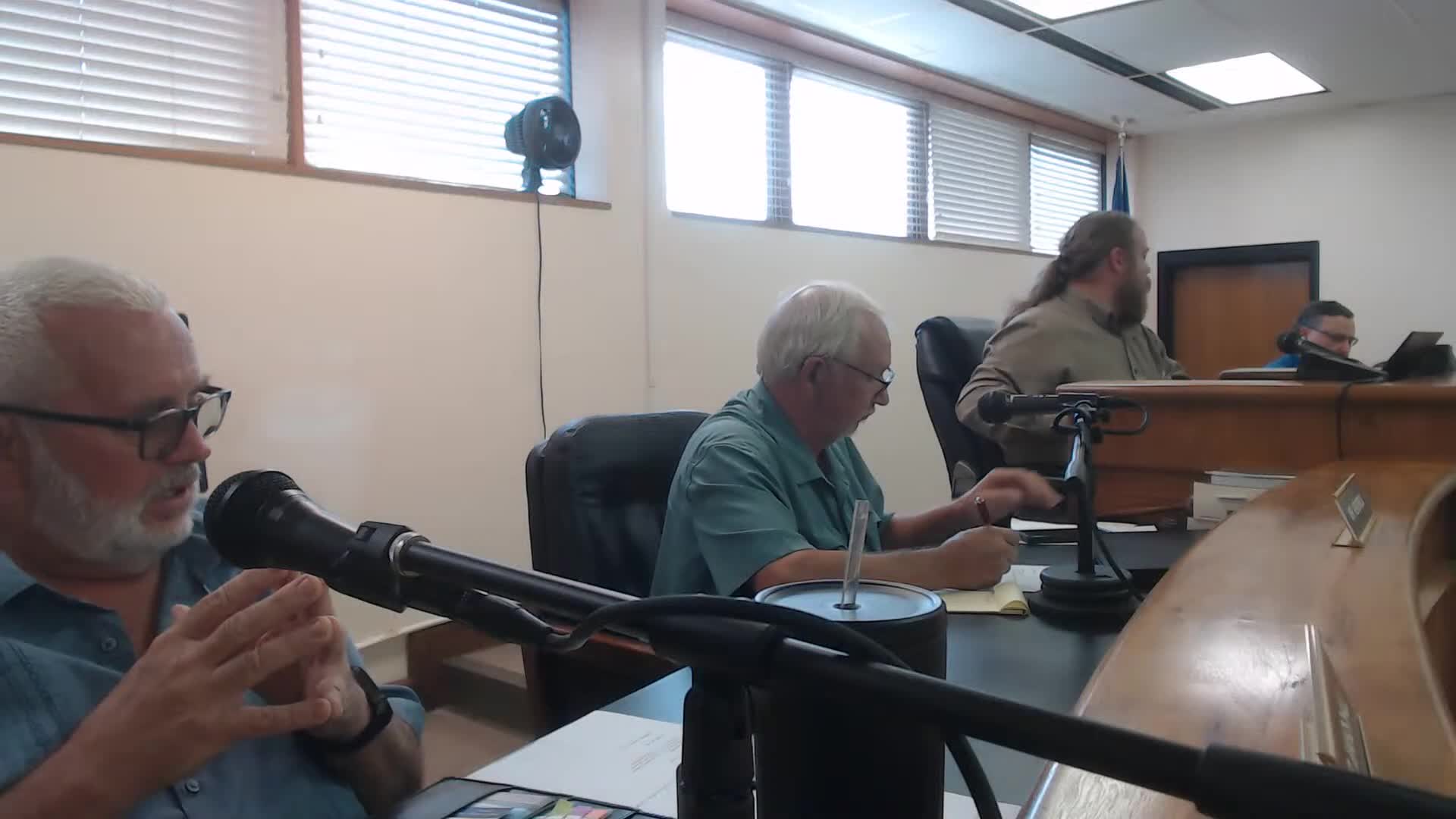 Members vote to convene closed meeting under Virginia Code to discuss personnel, property and contract matters