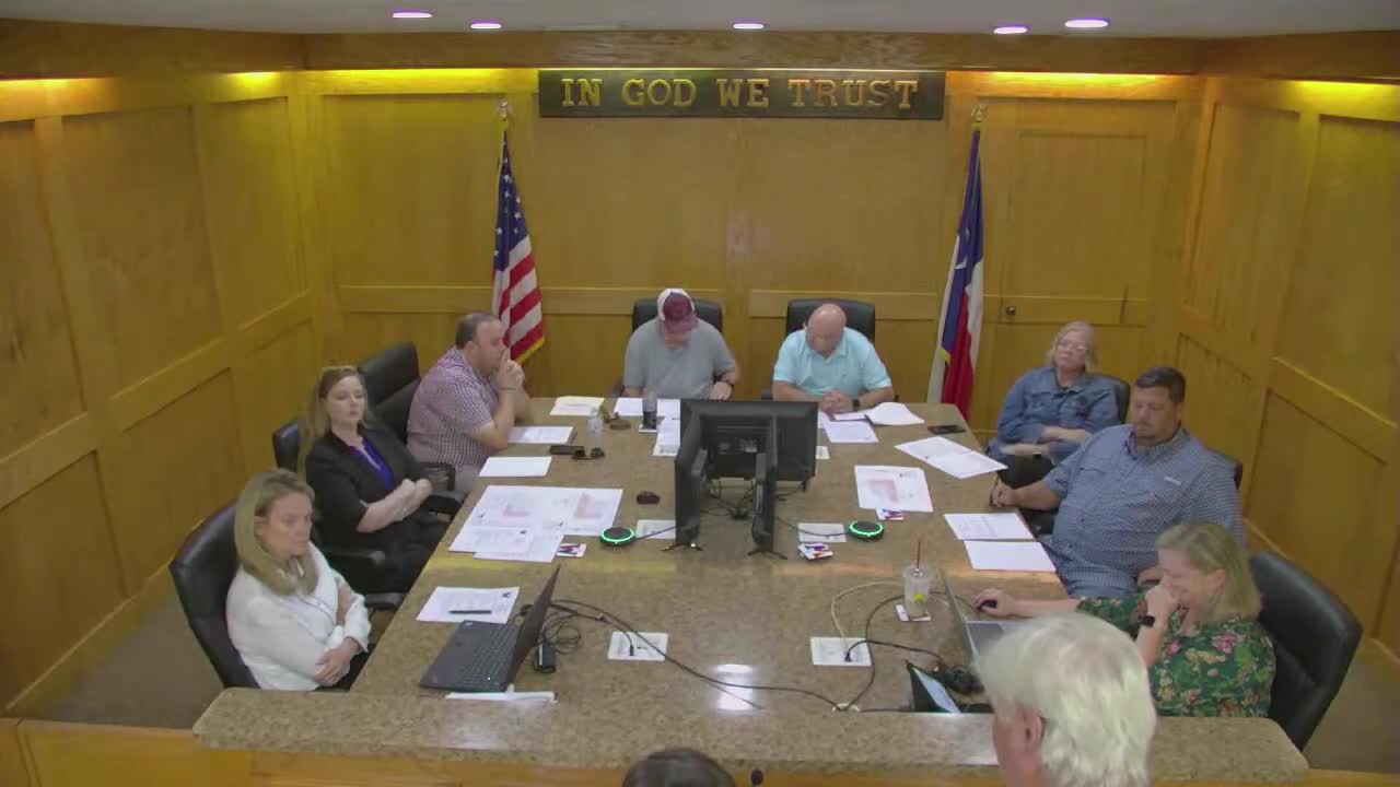 Residents Urge Planning Commission to Reject Mockingbird Place Rezoning Proposal
