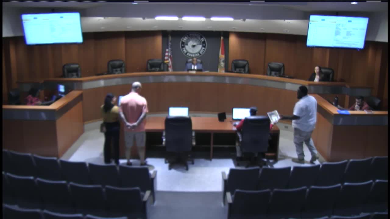 City Orders 30 Days for Property Owners to Repair Leaning Fence in Fort Pierce