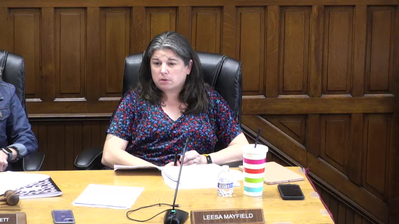 Commission Discusses Signage Regulations and Ordinance Challenges at Hanley Crossing