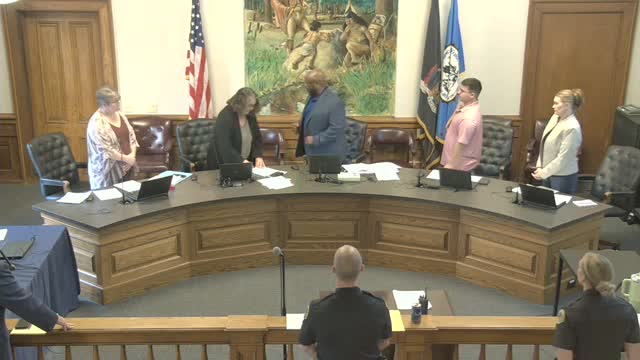Review Board Discusses Executive Session Minutes and Civilian Review Website Modifications