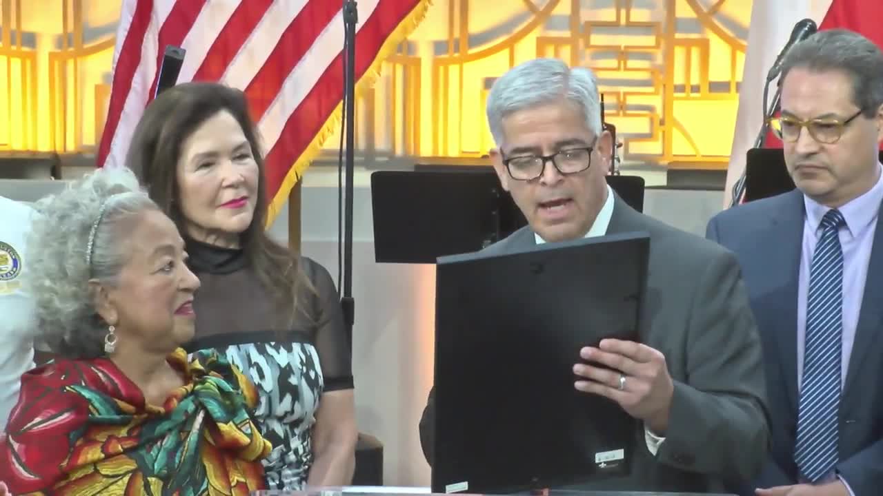 Mayor Whitmire Proclaims Alma Day to Celebrate Houston's Latino Arts and Culture