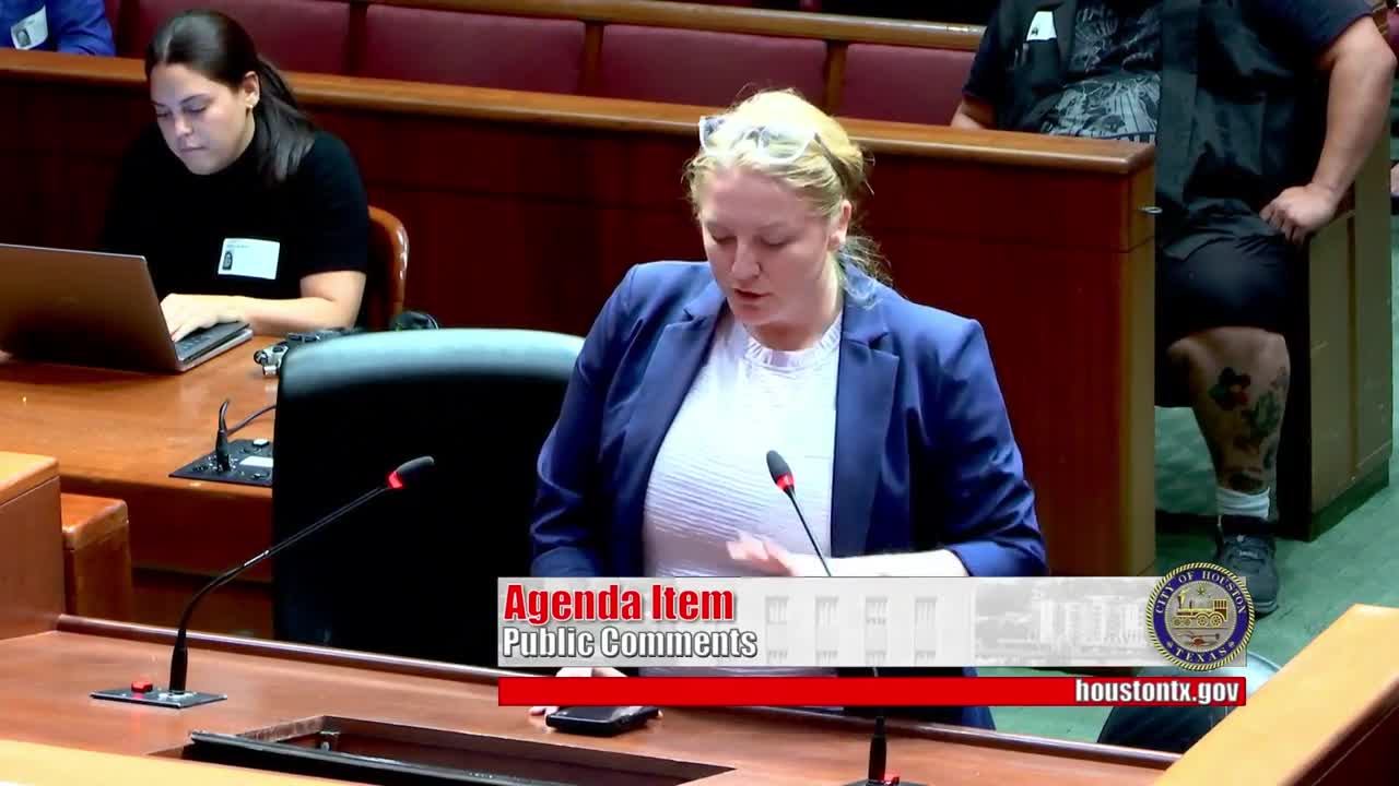 Houston Council Members Critique HISD's Actions on Wraparound Services and Equity Education