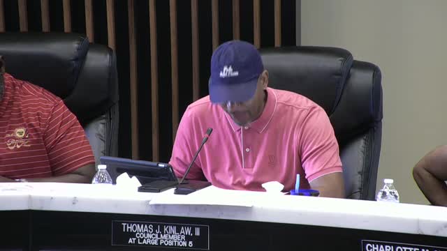 City Council Discusses Vehicle Maintenance Solutions Amid Service Delays