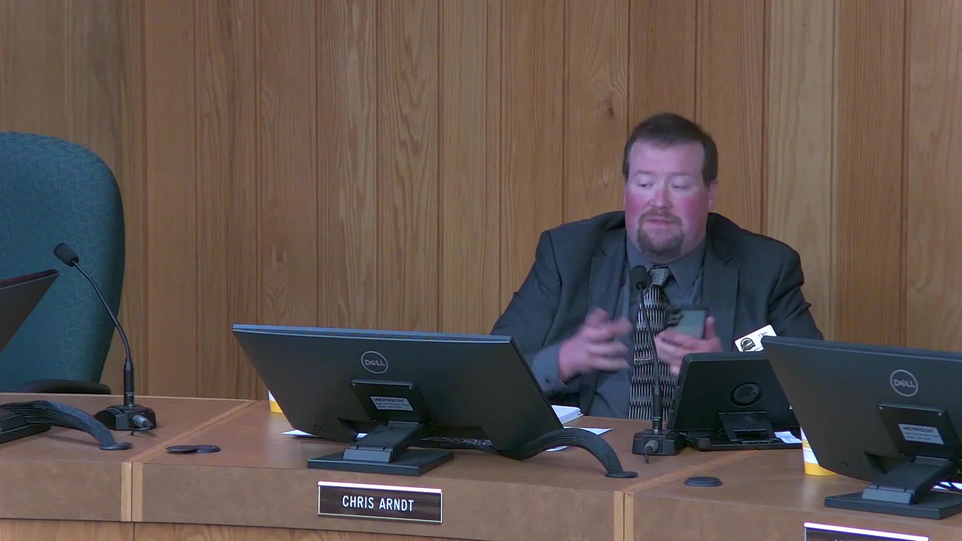 Commissioners Approve Budget Amidcuts and Discuss Financial Management Concerns