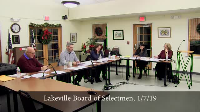 Lakeville selectmen ask town counsel for legal memorandum on 57 Long Point Road ZBA petition