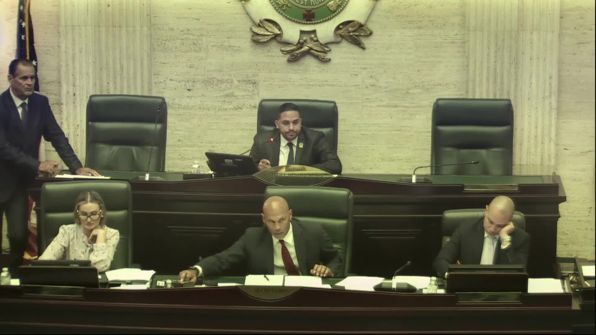 Puerto Rico Assembly Debates Bill to Eliminate Inclusive Bathrooms in Government Facilities