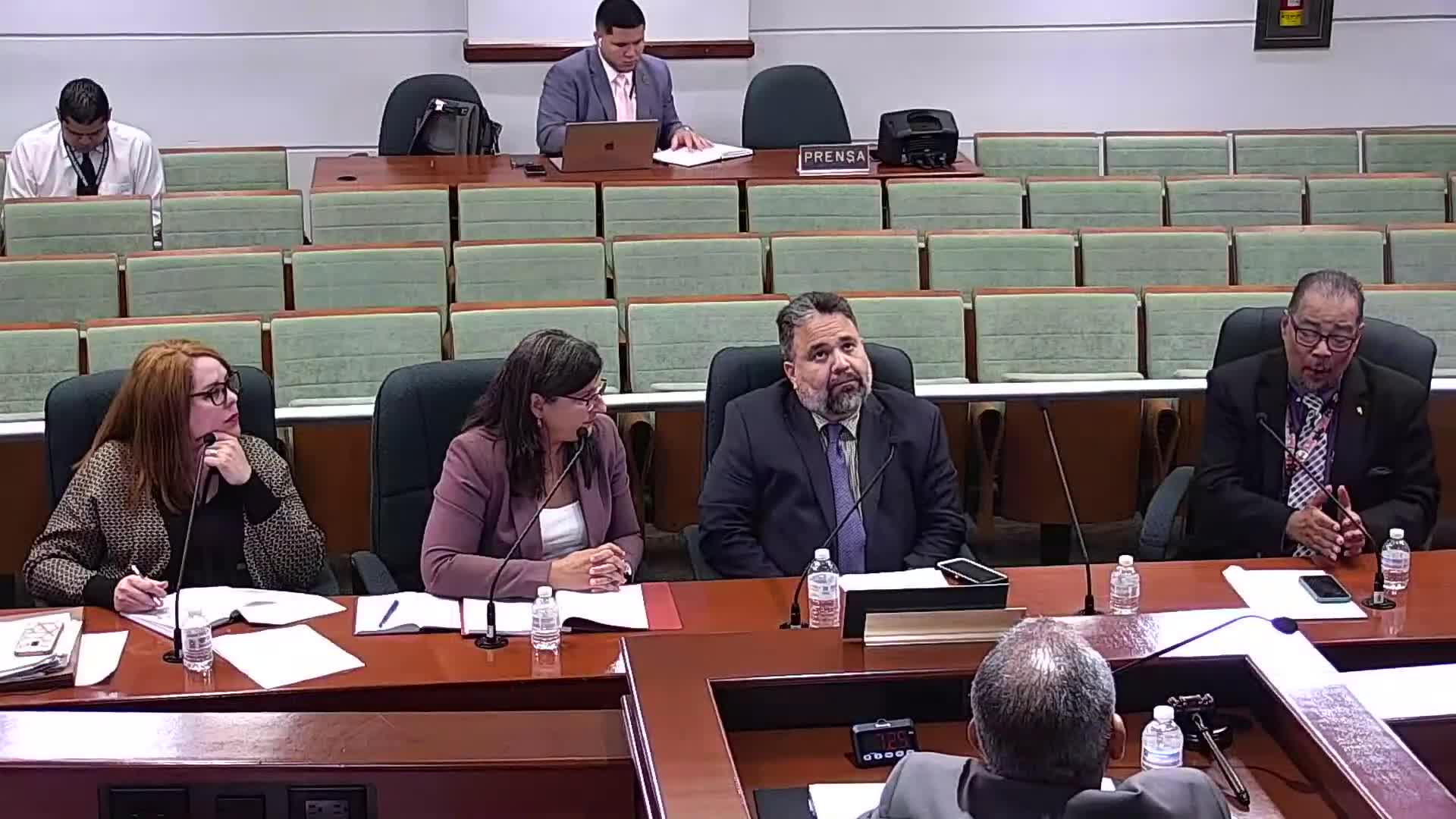Judicial Committee Discusses Adult Protection Statistics in Utuado and San Juan