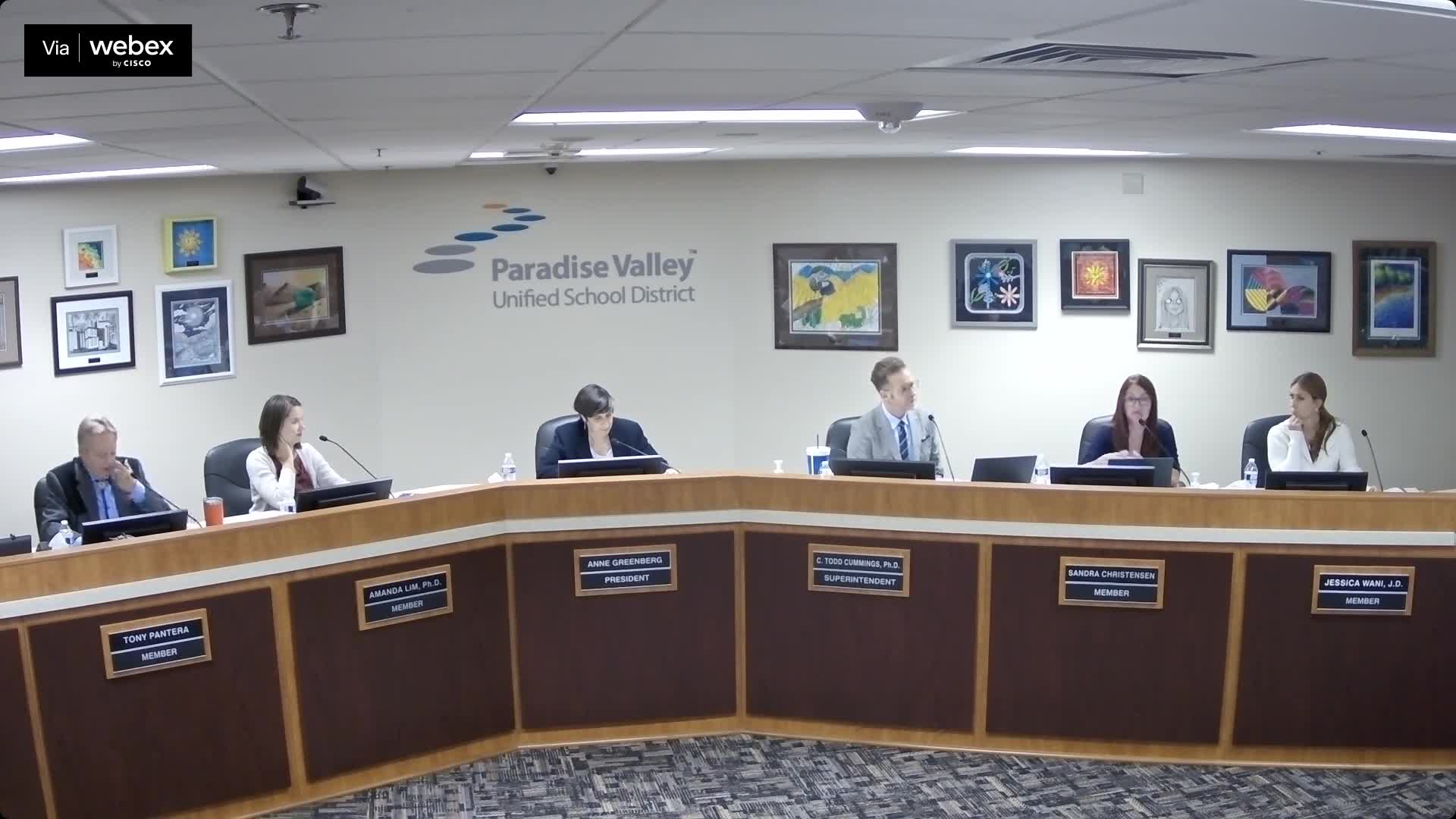 Paradise Valley School Board Approves Construction Contract and Receives Generous Donations