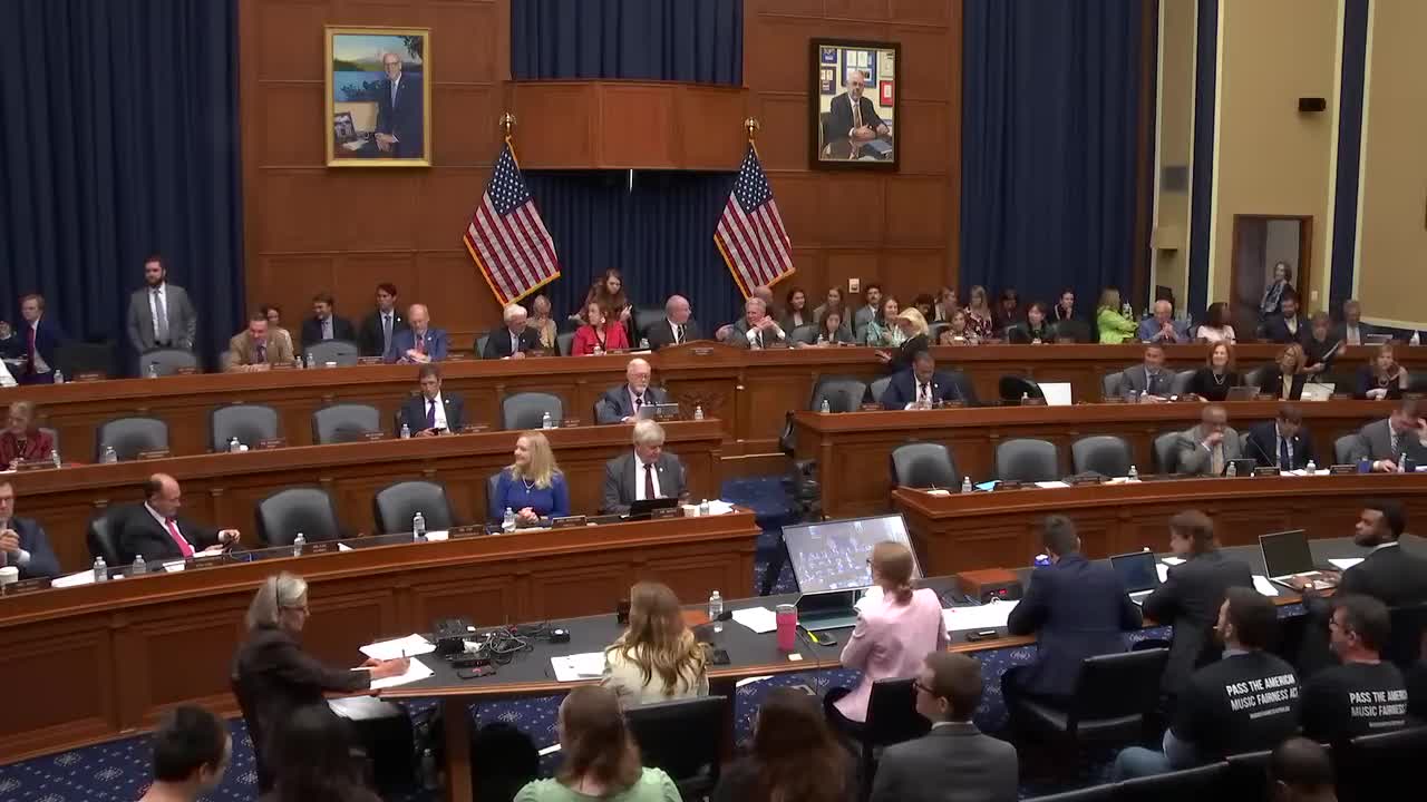 House Approves Bipartisan Telehealth and Public Health Service Bills