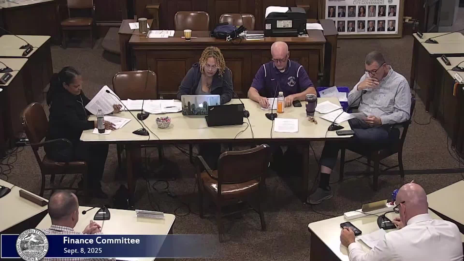 Finance committee approves $250,000 transfer to HPD overtime lines