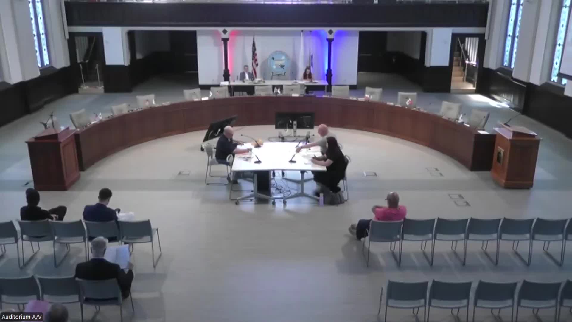 Committee approves 55-foot no-parking zone on William Street near Broadway