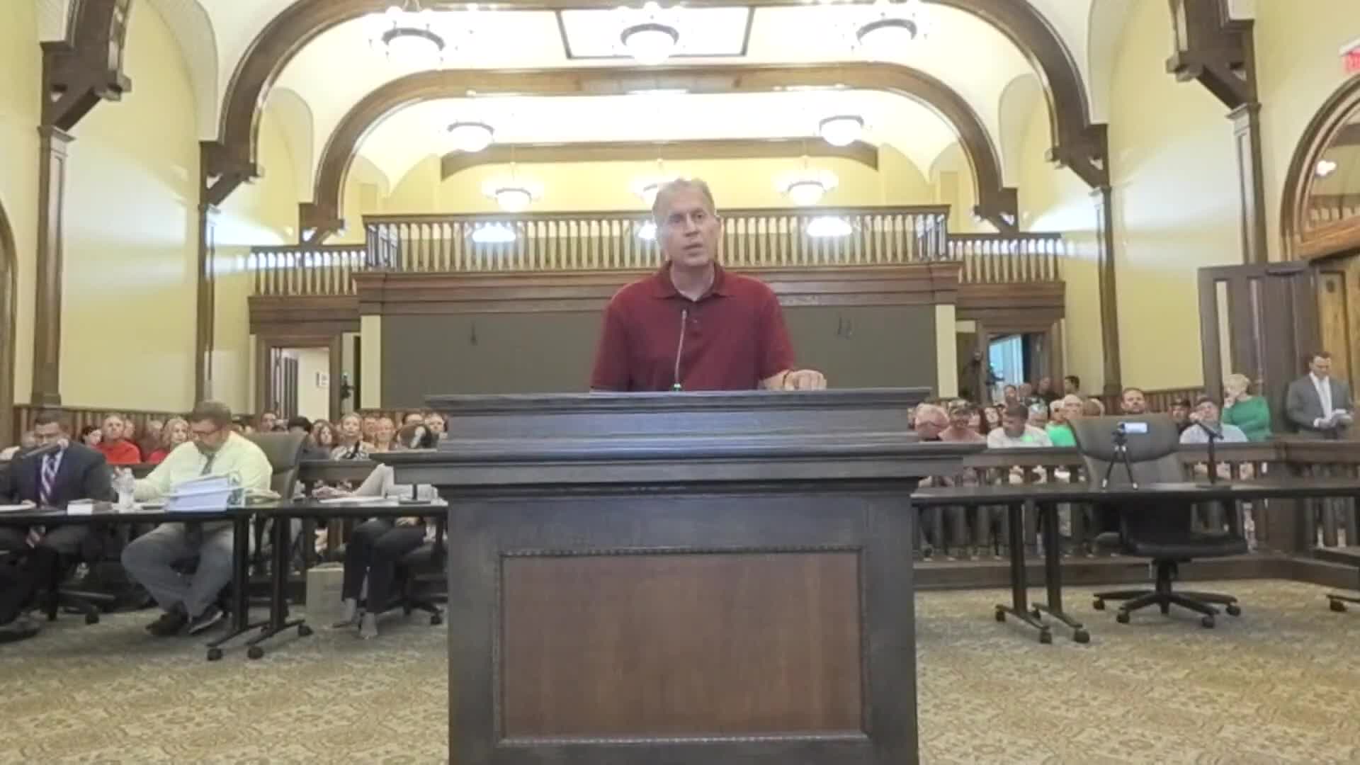 County approves road‑use agreement, plans work on 18 miles tied to Panther Grove developer