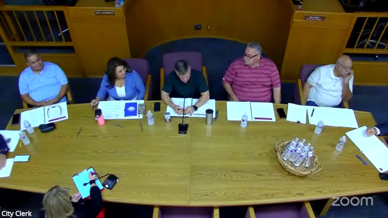 Selma council recesses to closed session to interview four city manager candidates