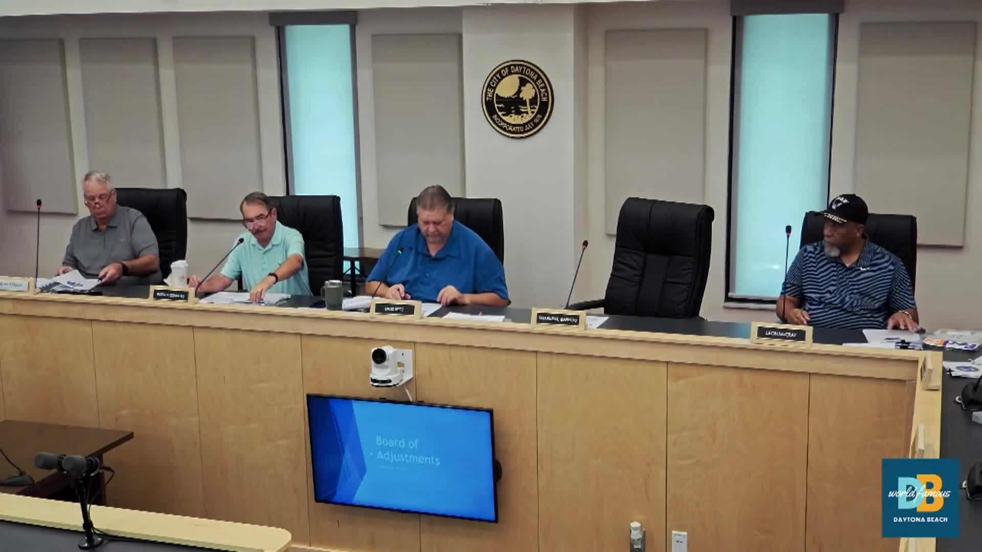 Board approves taller, boundary fence for pregnancy crisis center with condition to preserve front landscaping