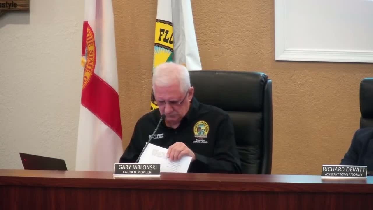 Southwest Ranches staff mobilize crews after council flags pothole surge; weekly schedule discussed